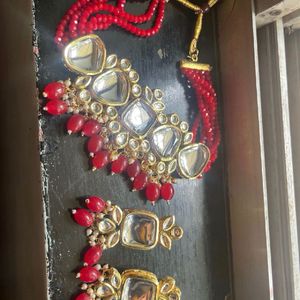 Red Necklace Set