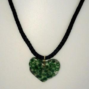 Pendent green stones heart Resin/Rhinestone/trend