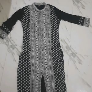 Black Kurthi Set