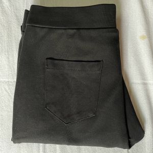 High Waisted Black Jagging (stretchable)