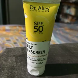 SPF 50 PA Daily Sunscreen