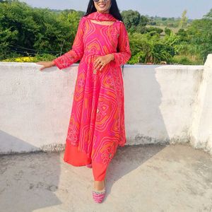 Bandhani Kurti +Dhupatta