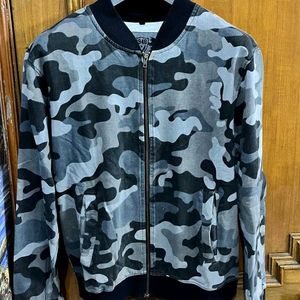 CAMOUFLAGE GREY BOMBER JACKET