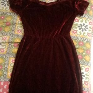 Maroon Off Shoulder Dress. This Is A Very Cute Dre