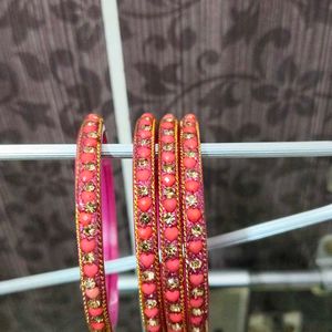 Set Of Four Beautiful Bangles