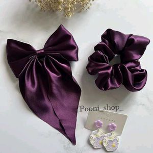 Combo Bow And Scrunchie