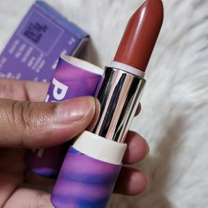 Myglamm Pose HD Lipstick