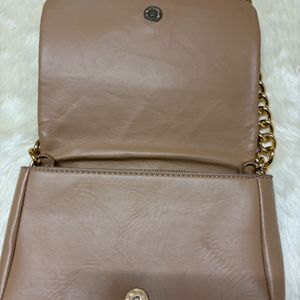 Bagette Bag Women Beige Color Chain Strap