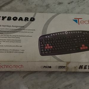 Techno Tech Keyboard With Mouse