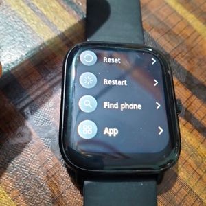 Noise Smartwatch