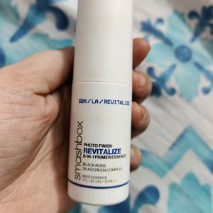 Smash box Photo Finish Revitalize Primer Essence