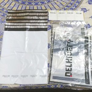 Brand New Storage Bags & Delivery Lables Pack 12