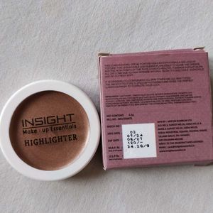 Insight Make - Up Essentials