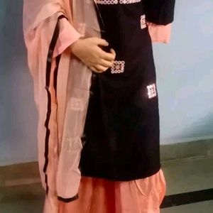 Full Kurta Set With Palazzo And Dupatta