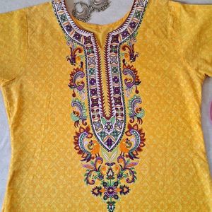 Multicolored Kurta Withh Printed Desing