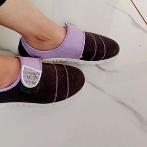 Cute Casual Shoes💜🖤