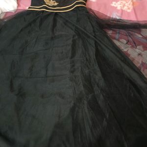 Gown Black