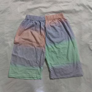 Girl's Cotton Tie Dye Pattern Shorts.