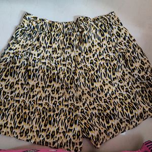 Animal Print Crop Top With Hot Pant Set