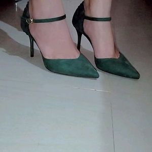 Bottle Green Heels👠