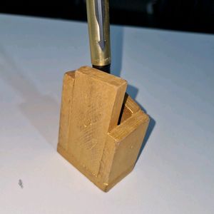 Pen Stand