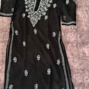 lucknowi Kurta Set With Bottom