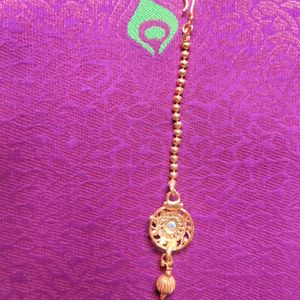 Elegant Gold Plated Nethi Chutti