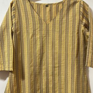 Yellow Straight Thread Strips Kurtha