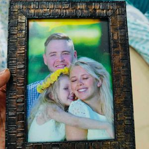 6 Photo Frames