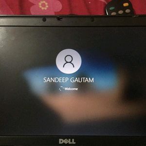 Dell Latitude 3gb / 450gb