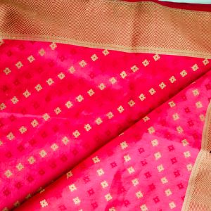 Red Casual Saree (Women's)