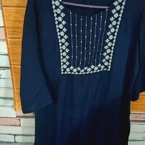 A Blue Colour Kurta In L Size For 38to40 Bust