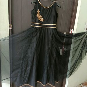 Gown Black