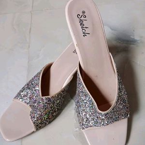 Clearance Sale✨Glittery Heels 🎀