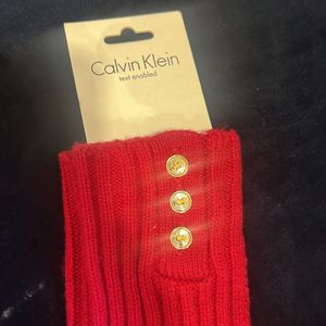 Calvin Klein Woolen Gloves - Berry Colour