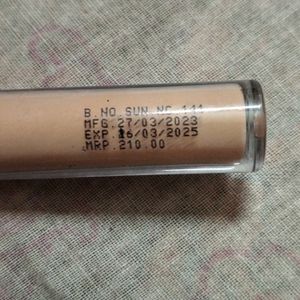 NY BAE Concealer