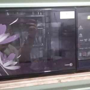 LG Solo Microwave Oven