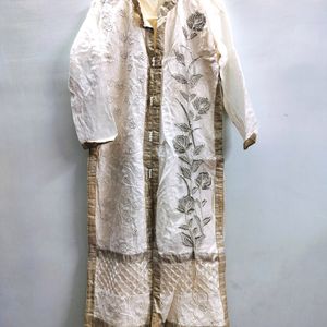 Off White Kurta Set With Trouser,Chiffon Dupa