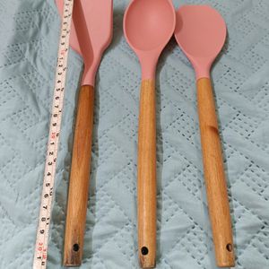 Silicon Spatula With Wooden Handle Set