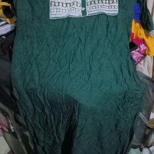 Green Kurti