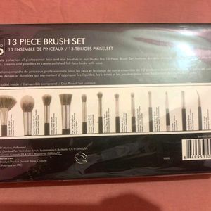 branded makeup brushes