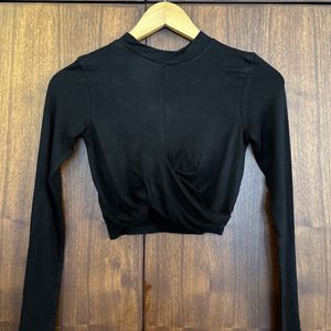 Black Knot Front Crop Top