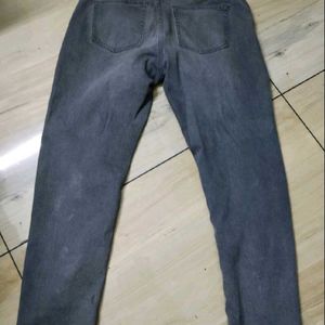 Men Straight Fit Jeans