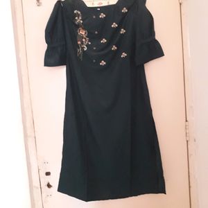 Bottol Green Kurti