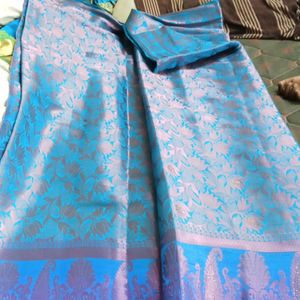 Soft Silk Saree With Blouse