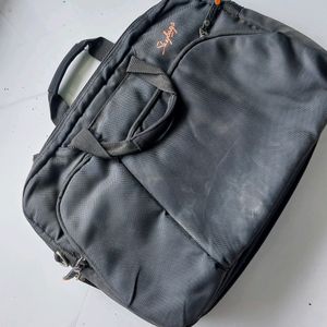Unused SKYBAGS Stylish Laptop Hand Bag