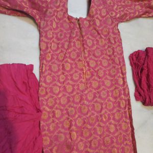 Suit With Dupatta