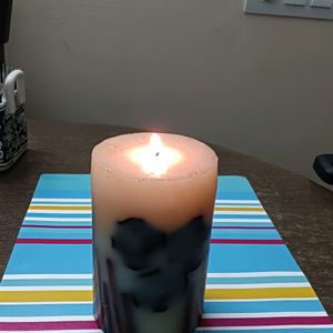 VANILLA SCENTED CANDLE