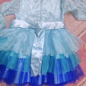 Layered Net Girls Frock With Satin Lining