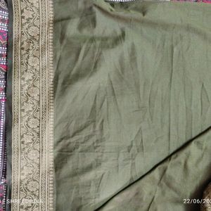 Saree Hardly Used For 2time Fo 15 -20 Min